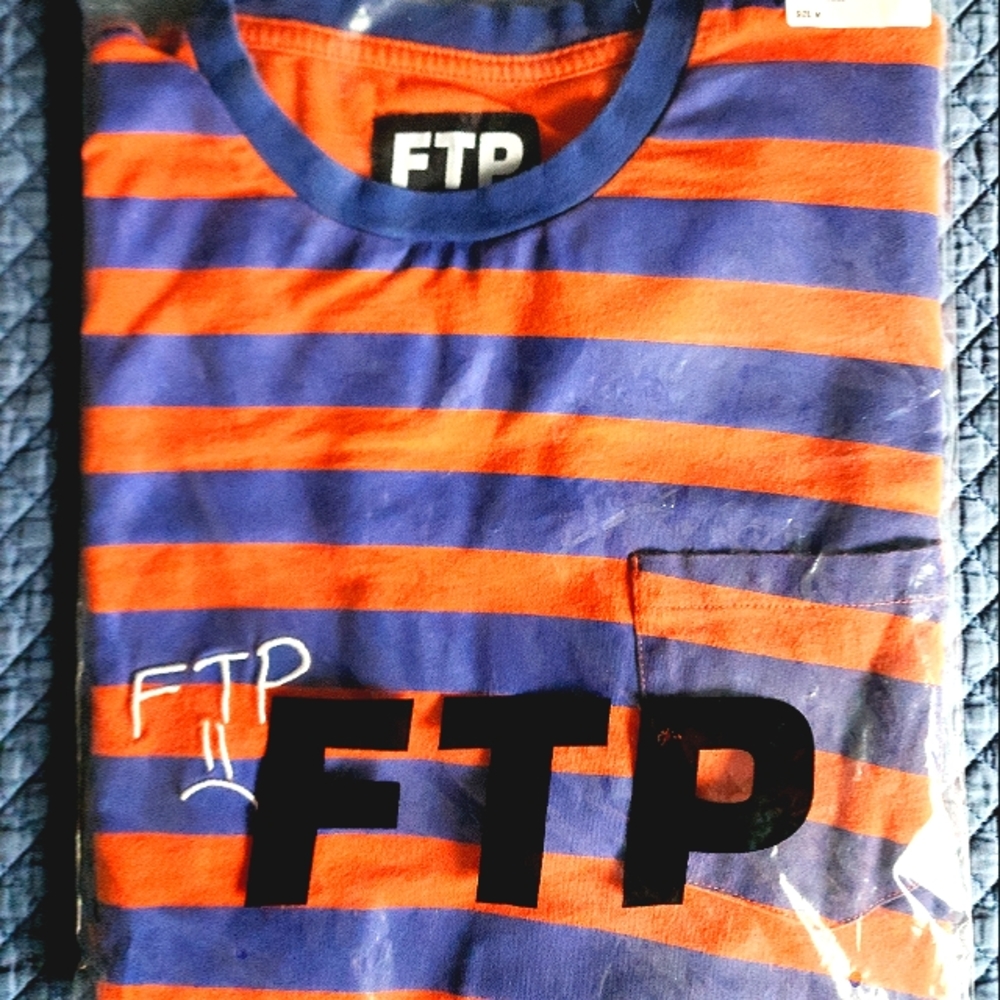 FTP Orange Falling Stripe Pocket T-Shirt NWT Size Medium